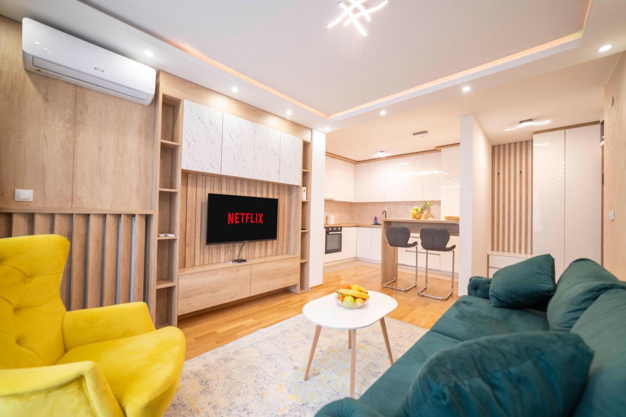 Apartment 5 Star Lukavica Екстер'єр фото