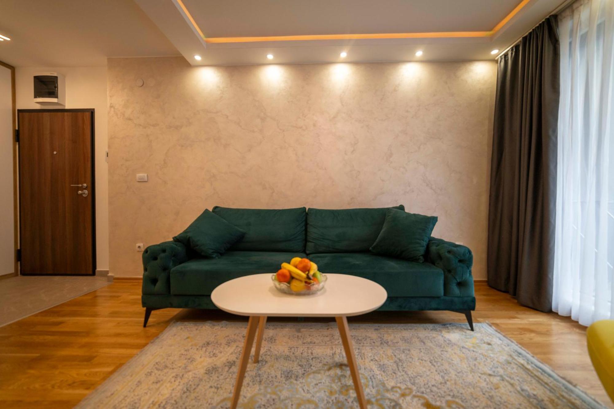 Apartment 5 Star Lukavica Екстер'єр фото