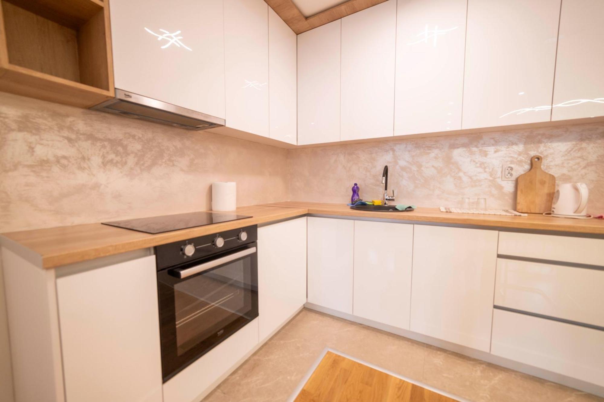 Apartment 5 Star Lukavica Екстер'єр фото
